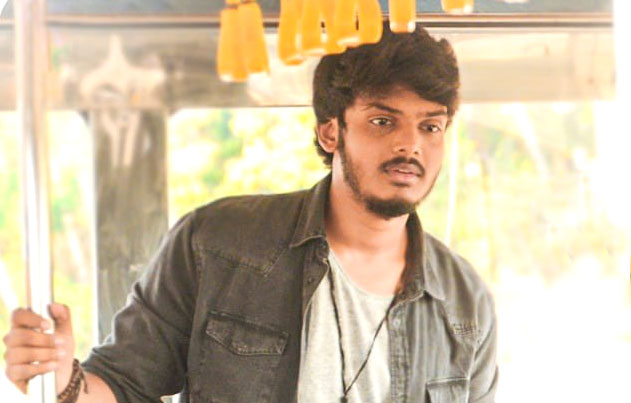 /media/k2/galleries/76415/Romantic-Movie-Stills-01