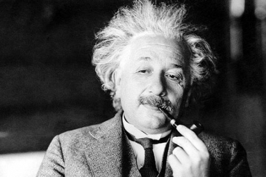 Albert Einstein Birth Anniversary 2019: These Memes of the Science Legend Will Definitely Make You Go ROFL Albert Einstein Birth Anniversary 2019: These Memes of the Science Legend Will Definitely Make You Go ROFL