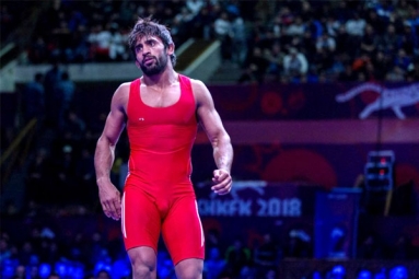 Indian Wrestler Bajrang Punia Lose out at Madison Square Garden