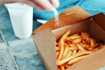 lifestyle, diet and fitness, teen goes blind after surviving on french fries pringles white bread, Blindness