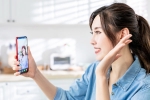 WhatsApp Video Calls features, WhatsApp Video Calls new updates, whatsapp rolls out new effects for video calls, Whatsapp video calls