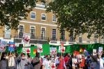 protest, protest, pakistanis sing vande mataram alongside indians during anti china protests in london, India vs pakistan