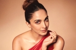 Kiara Advani updates, Kiara Advani biggie, kiara advani roped in for war 2, Dr k mukherjee