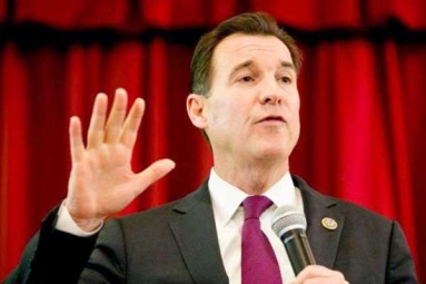 Tom Suozzi Apologize Following Outcry over Kashmir Remarks